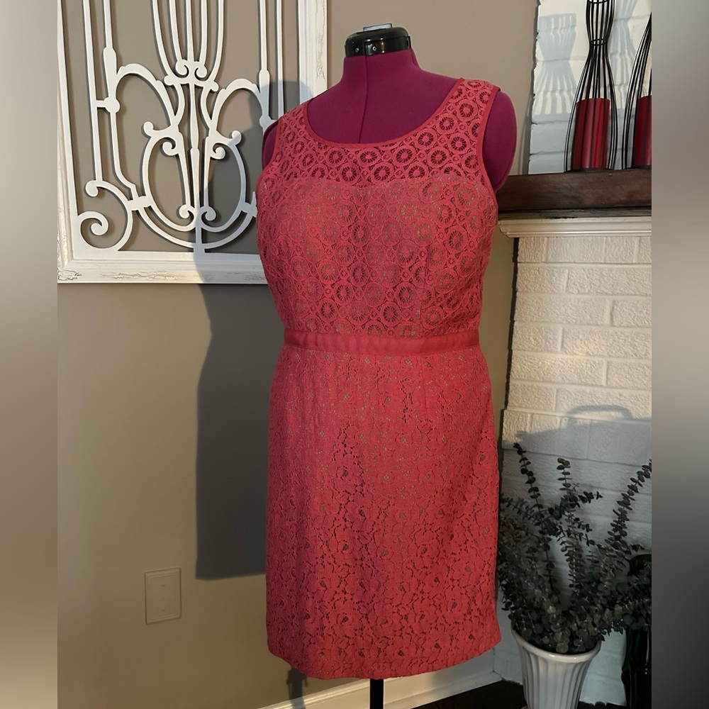 EUC Elle Lace Overlay Dress size 16 coral/tan
